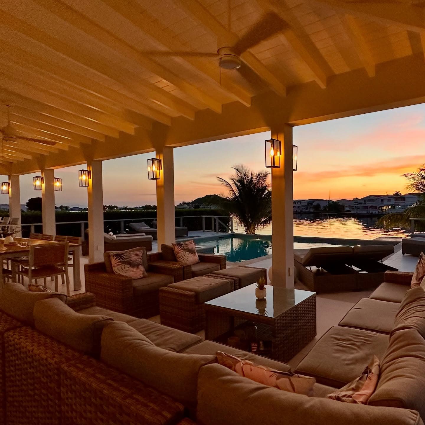 Coco Palms outdoor living beside the pool